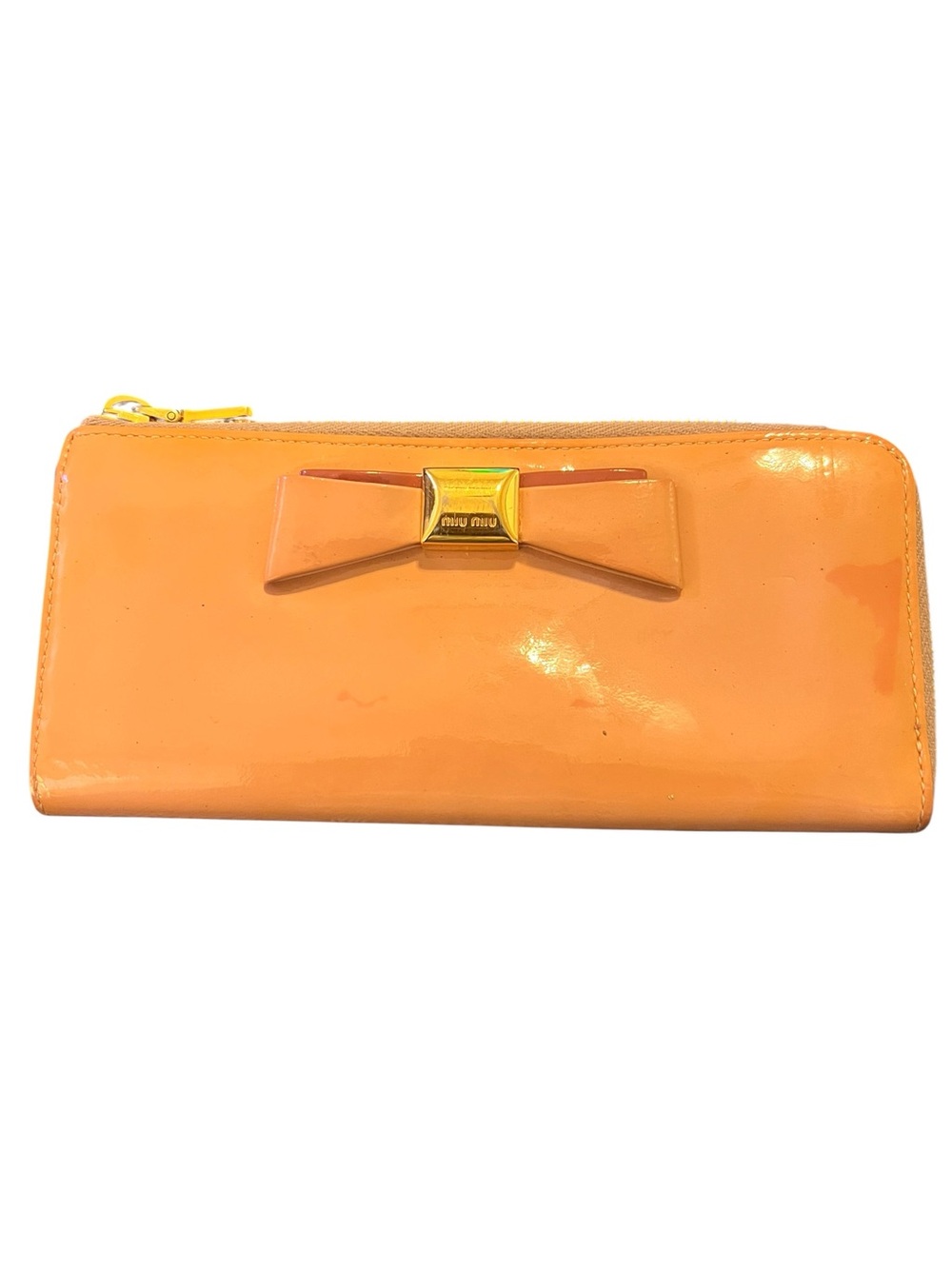 Miu Miu Peach/ Nude Patent Leather Bow Zip Around Project Wallet